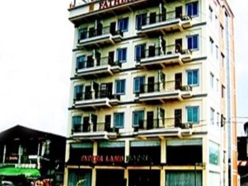 يانغون Royal Boss Hotel المظهر الخارجي الصورة